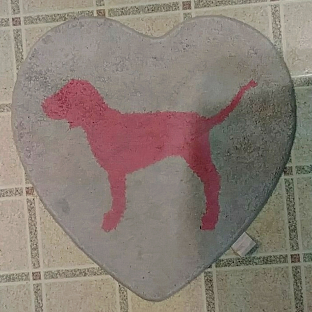 Victoria's Secret Pink bathroom rug